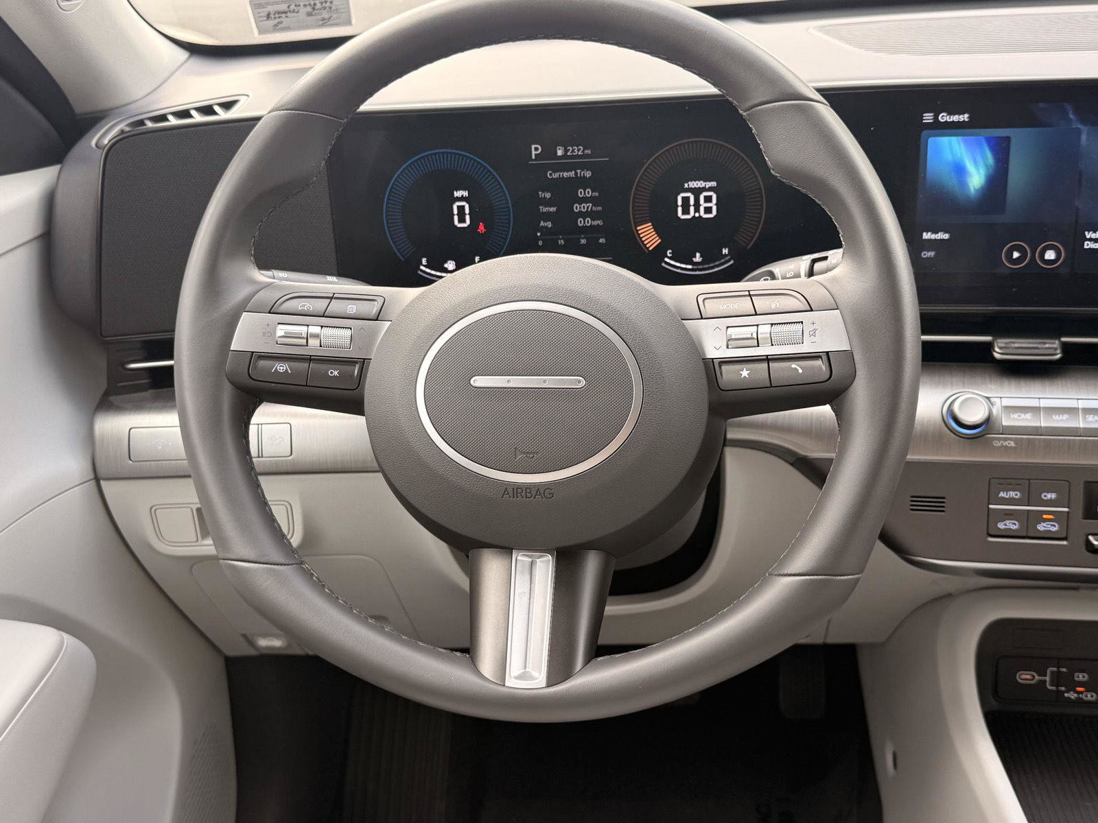 Used 2024 Hyundai Kona SEL AWD/4WD image 22