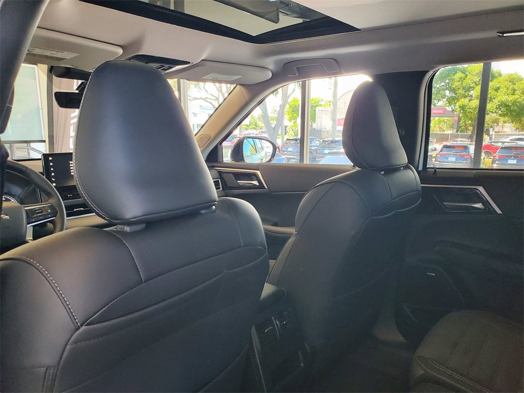 New 2025 Mitsubishi Outlander Trail Edition image 11