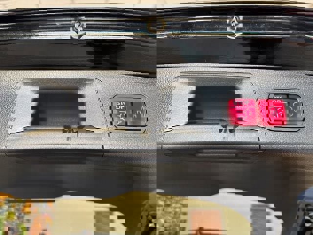 Used 2024 Mercedes-Benz GLA 250 4MATIC image 41