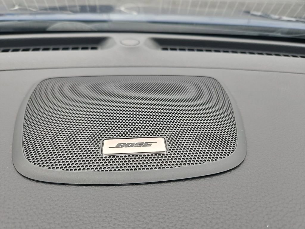 Used 2018 Nissan Rogue SL image 28