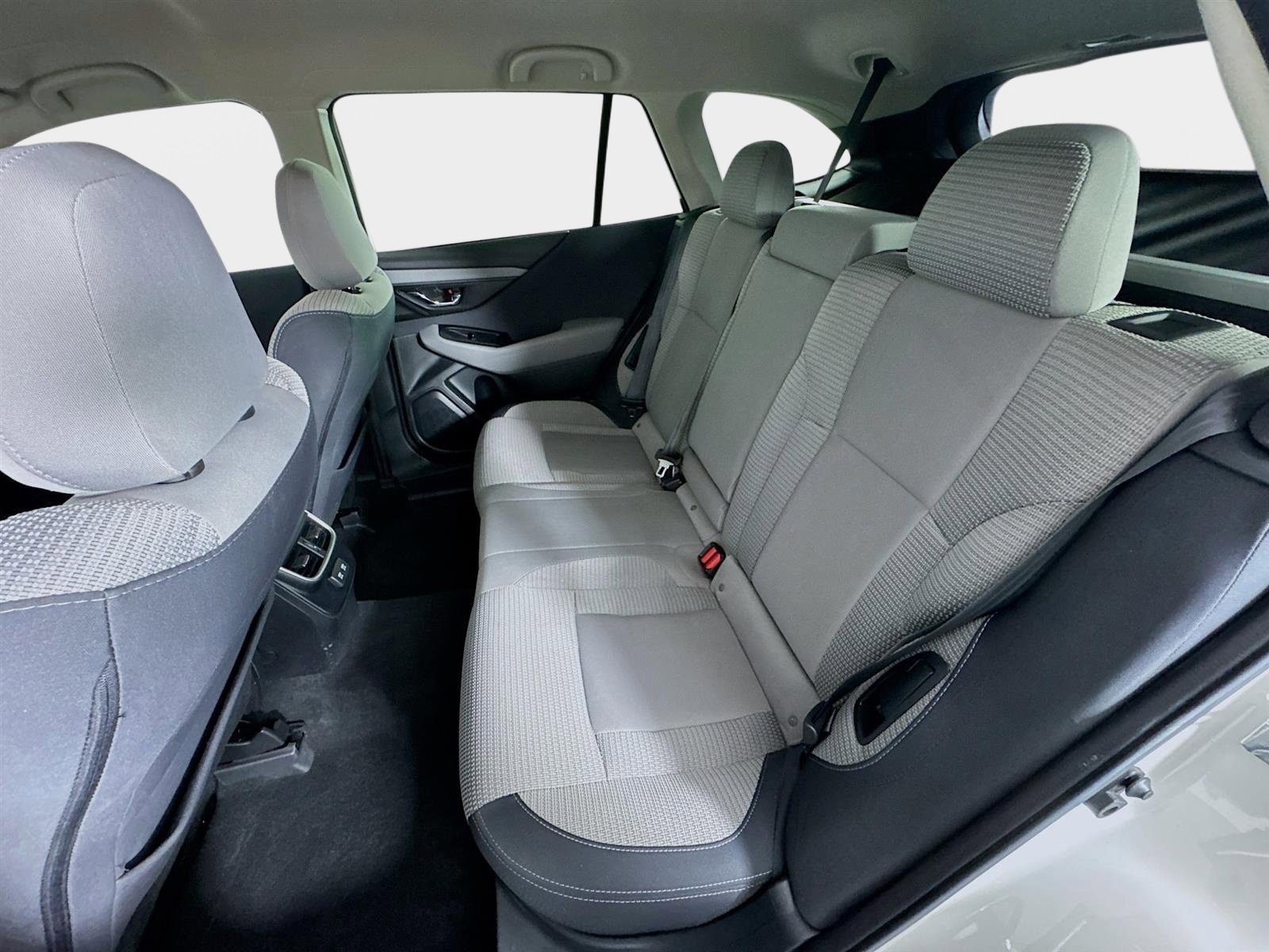 Used 2022 Subaru Outback Premium image 22