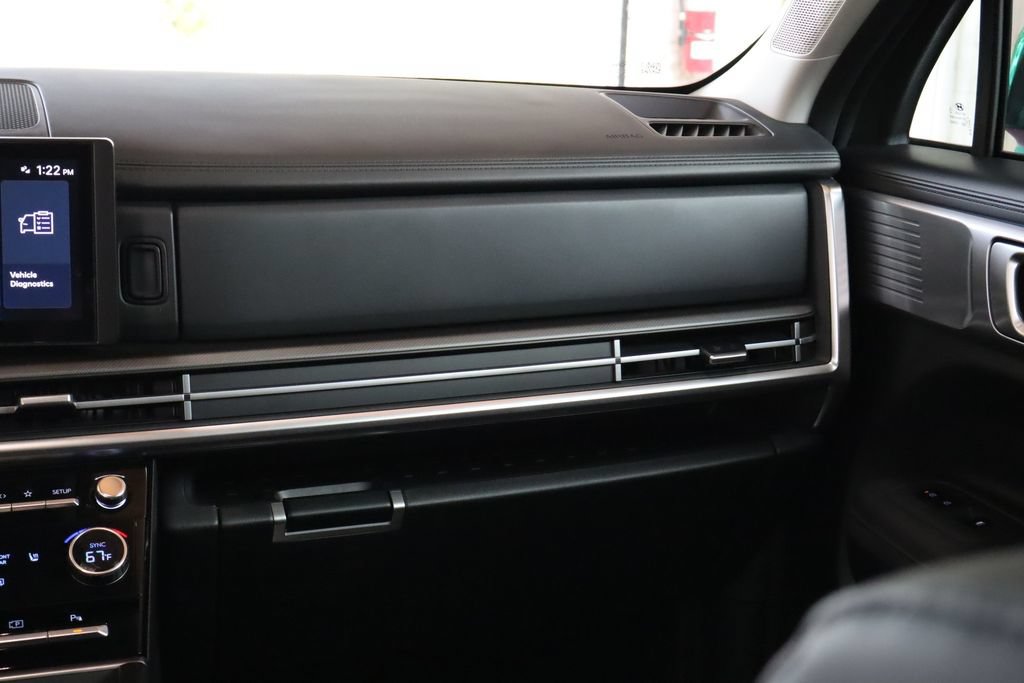 Used 2025 Hyundai Santa Fe SEL FWD image 27