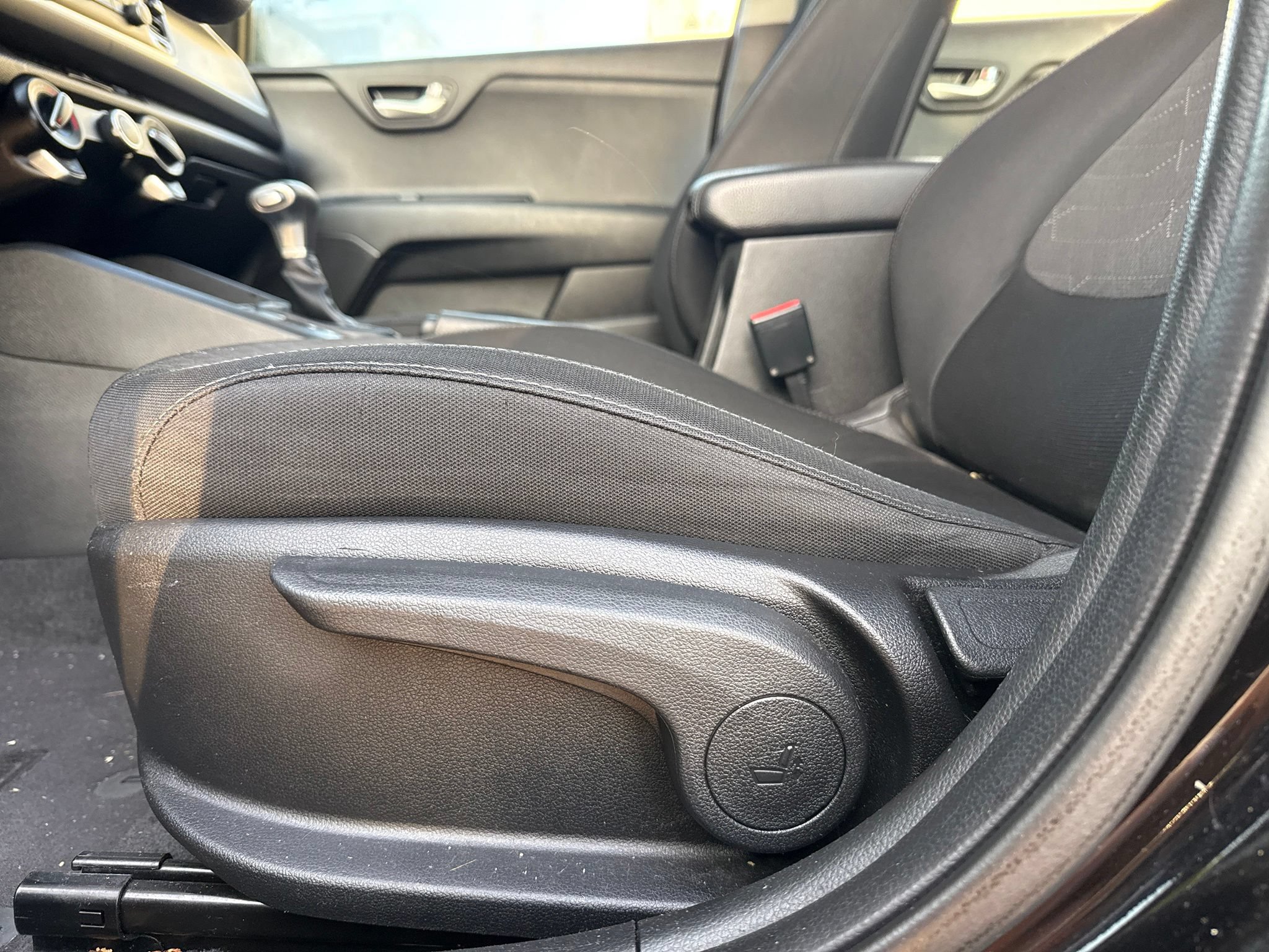 Used 2018 Kia Rio S FWD image 25