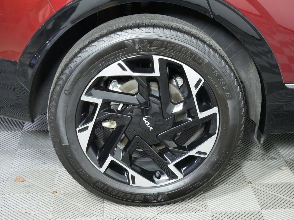 Certified 2023 Kia Sportage SX image 10