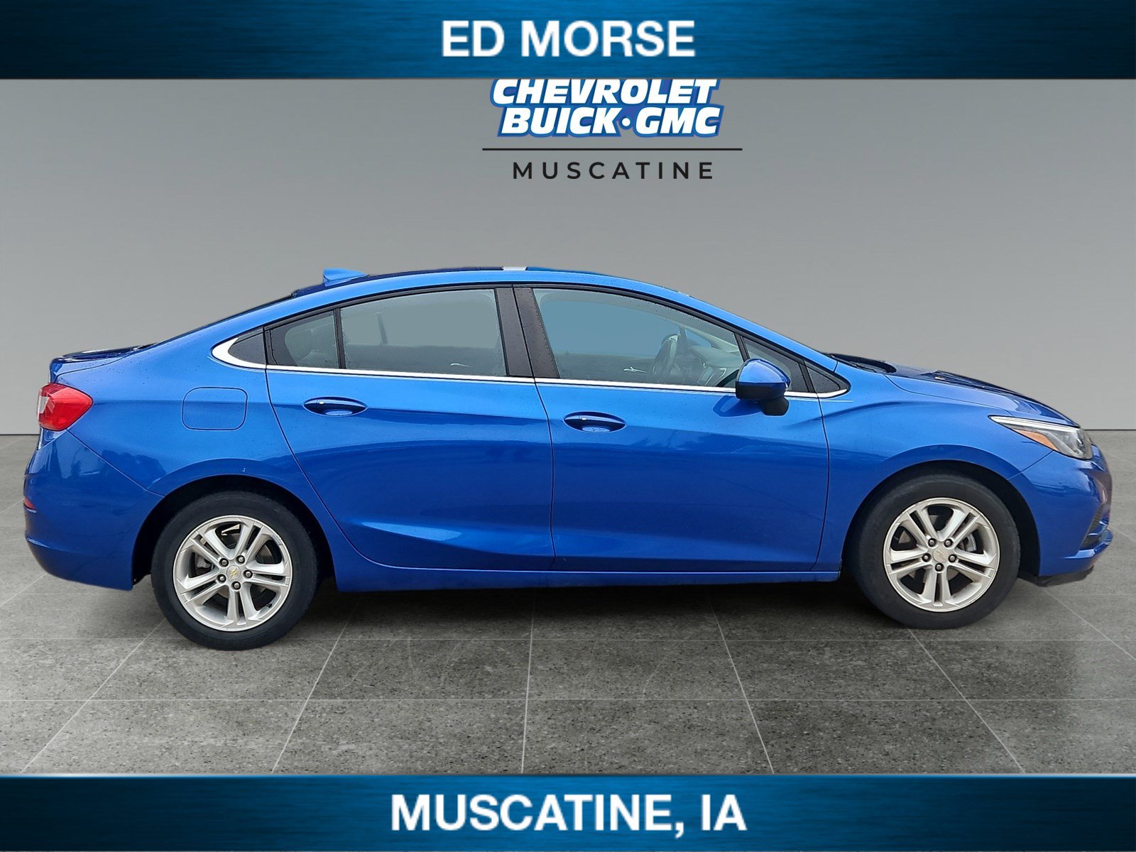 Used 2017 Chevrolet Cruze LT w/ Convenience Package FWD image 6