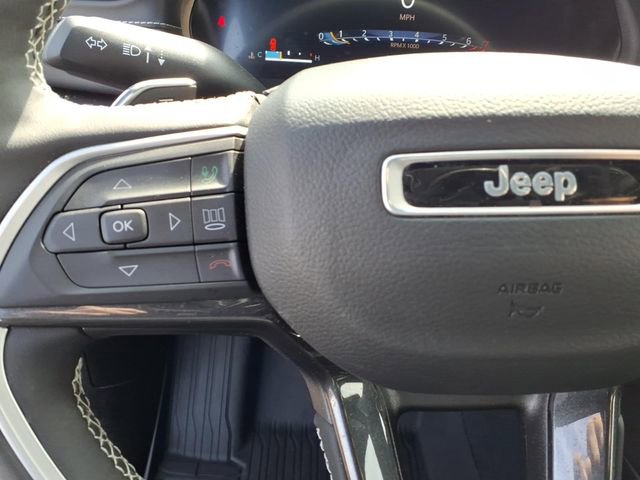 Certified 2023 Jeep Grand Cherokee Altitude image 28