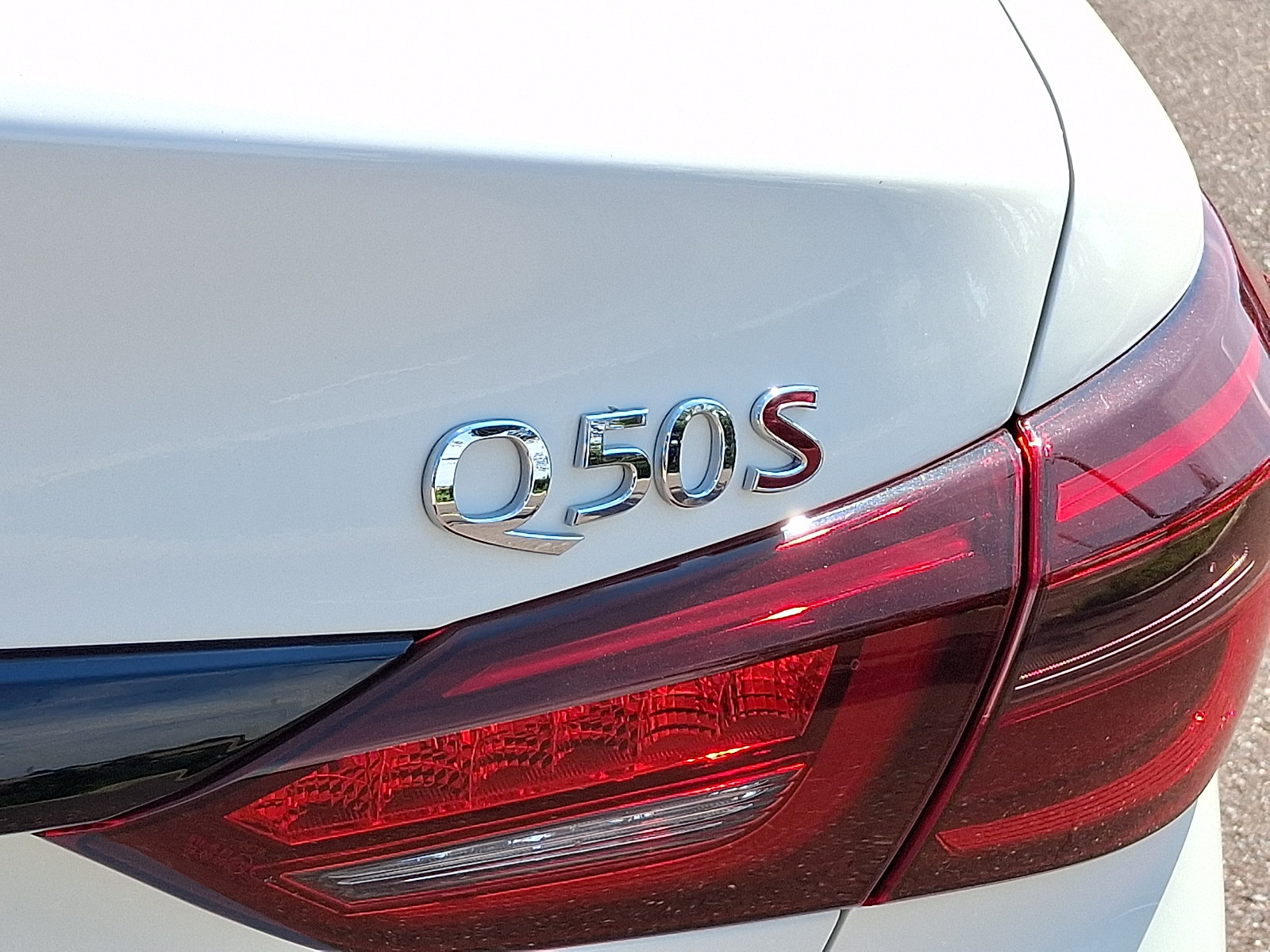 Certified 2023 INFINITI Q50 Red Sport 400 AWD/4WD image 32
