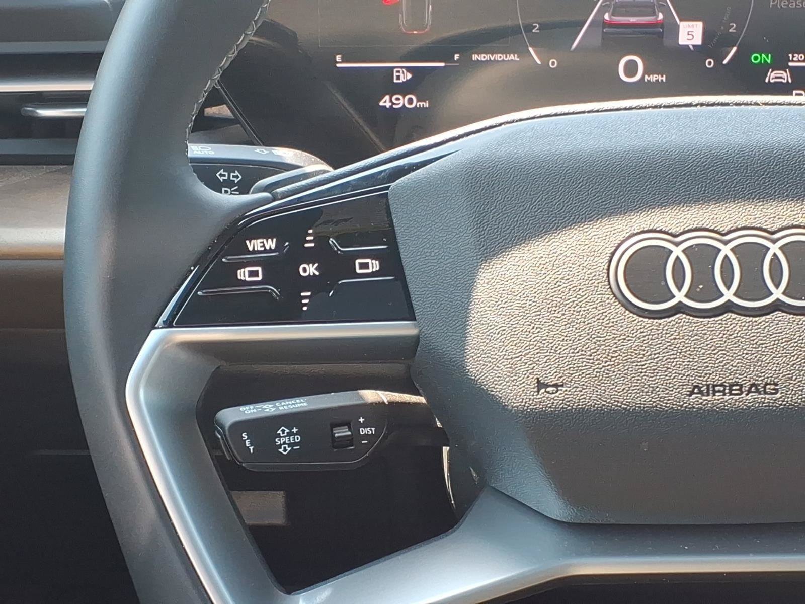 Used 2025 Audi Q5 Premium w/ Convenience Package AWD/4WD image 14