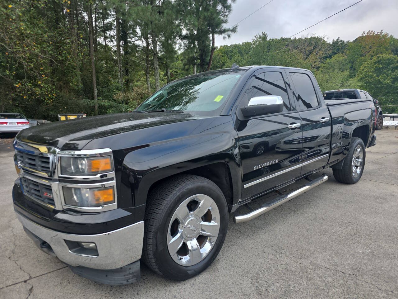 Used 2014 Chevrolet Silverado 1500 LTZ Z71 AWD/4WD image 2