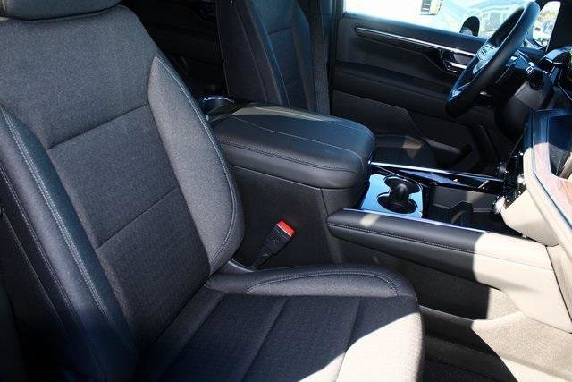 New 2026 Chevrolet Tahoe LS image 7