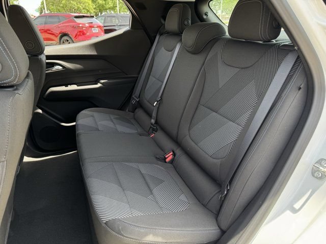 New 2027 Chevrolet Bolt LT w/ Comfort Package FWD image 22