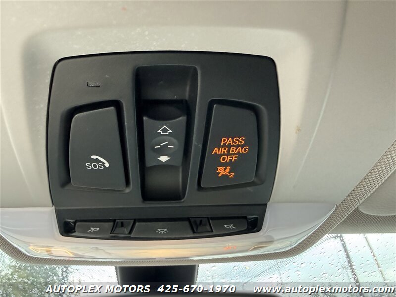 Used 2015 BMW 328d xDrive Sedan AWD/4WD image 23
