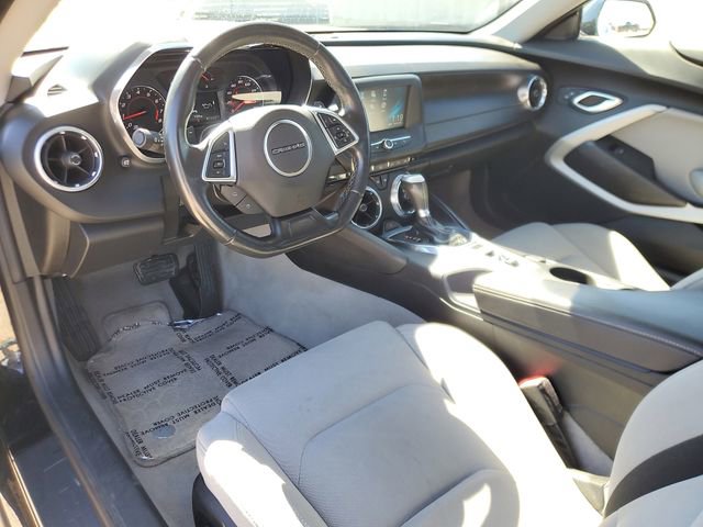 Used 2018 Chevrolet Camaro LT w/ RS Package image 11
