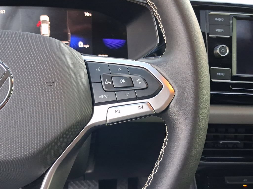 Certified 2023 Volkswagen Taos S FWD image 20