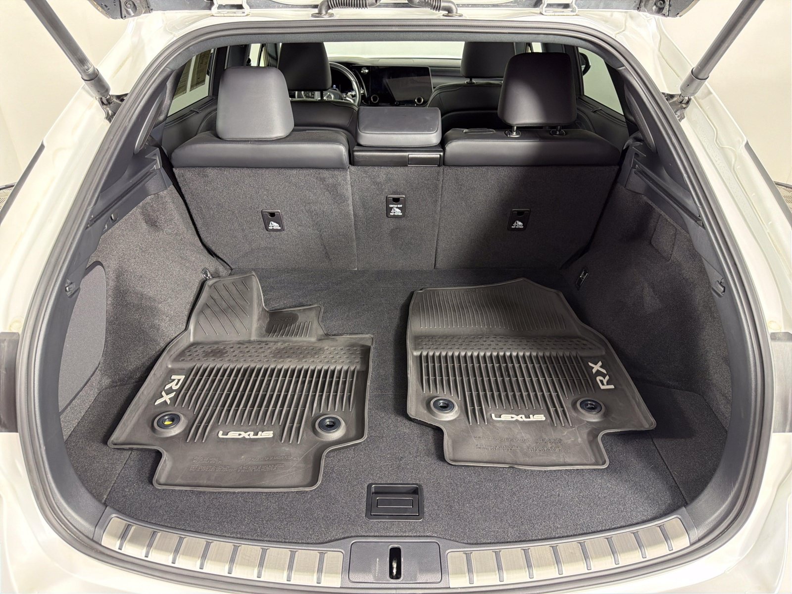 Certified 2025 Lexus RX 450h AWD w/ Convenience Package image 31