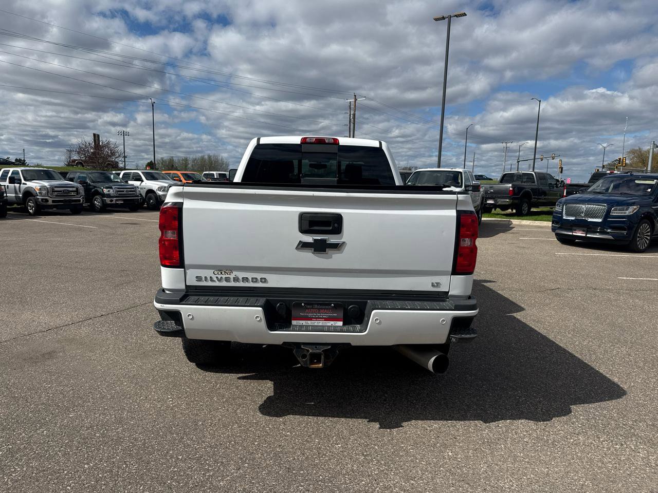 Used 2019 Chevrolet Silverado 2500 LTZ w/ Duramax Plus Package AWD/4WD image 4