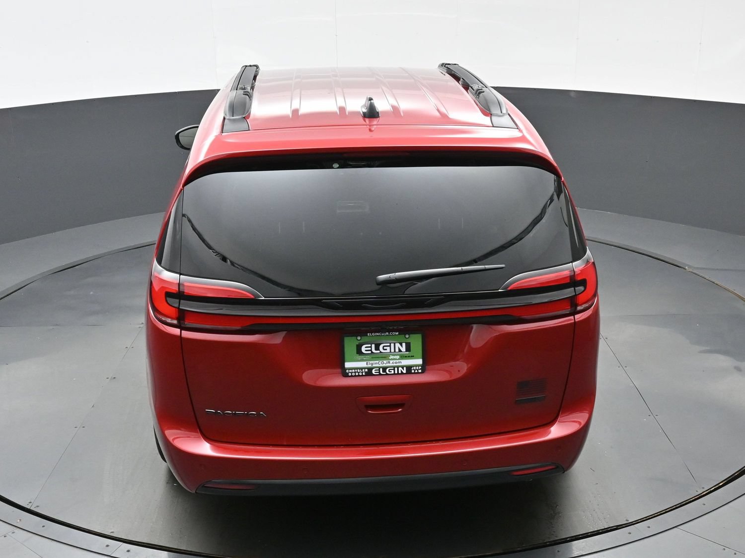New 2027 Chrysler Pacifica Select FWD image 25