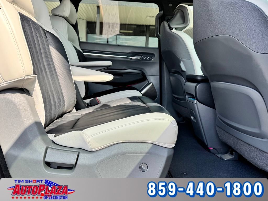 Used 2024 Kia EV9 GT-Line AWD/4WD image 52
