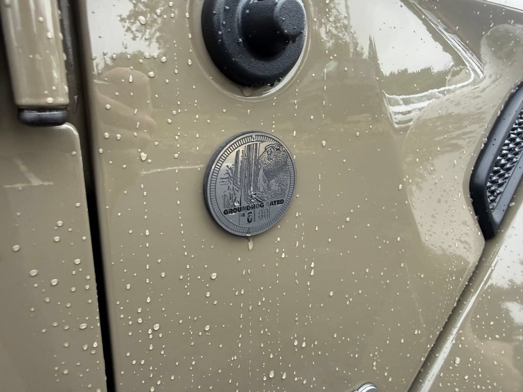 Certified 2020 Jeep Gladiator Overland AWD/4WD image 67