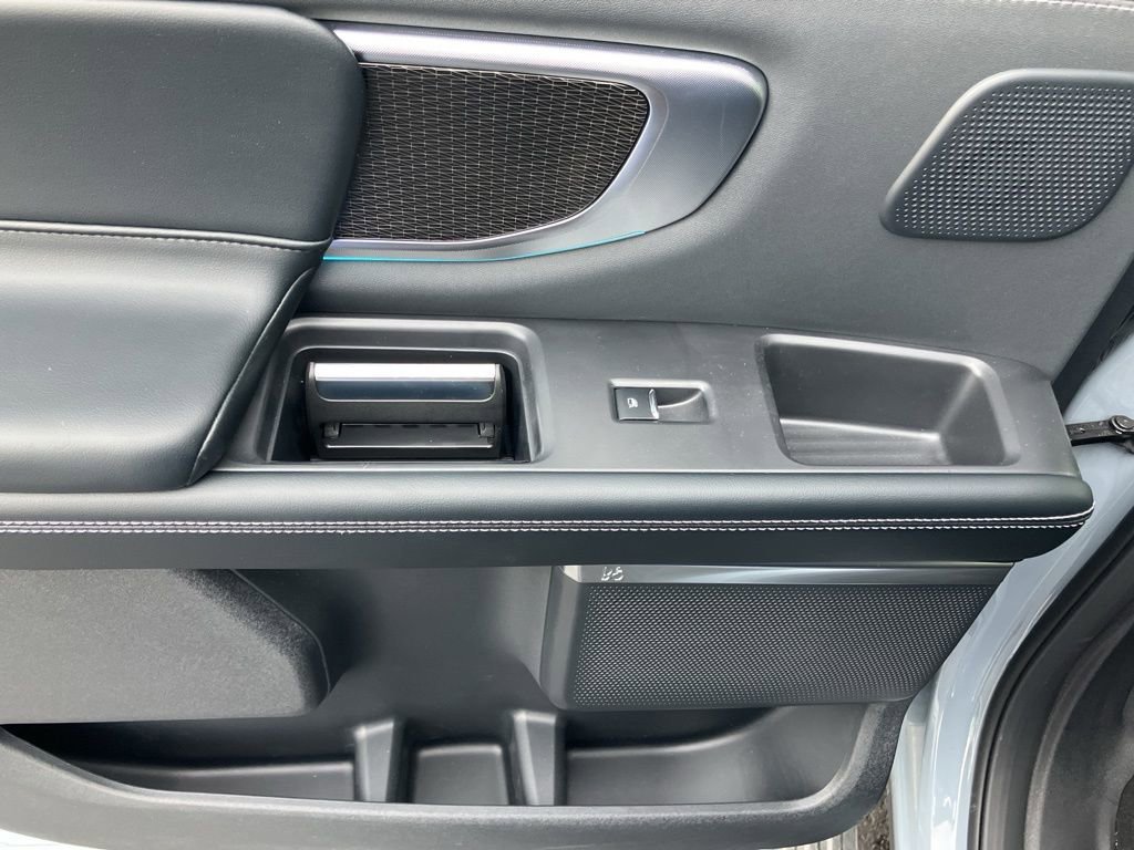 Used 2025 Ford Expedition Max Platinum w/ Stealth Performance Package image 40