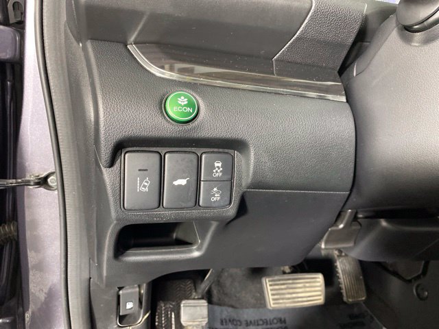 Used 2016 Honda CR-V Touring image 25