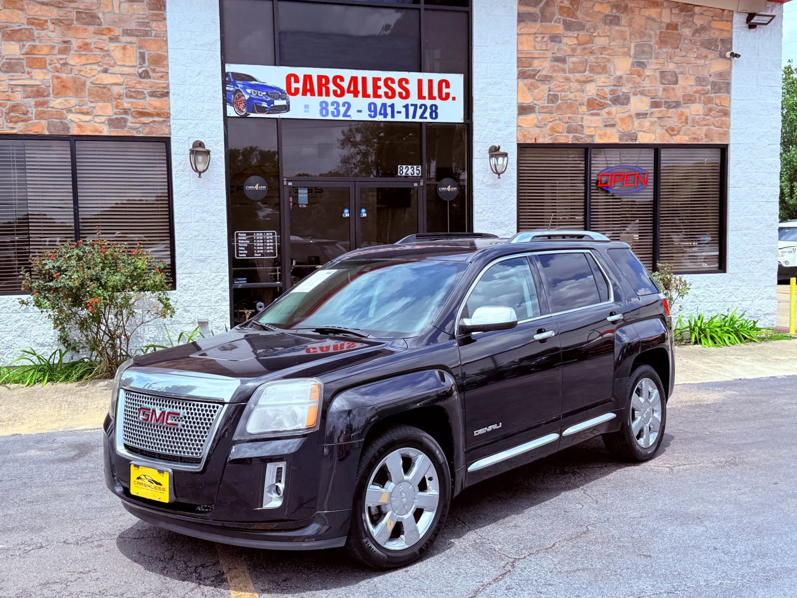 Used 2013 GMC Terrain Denali FWD image 1