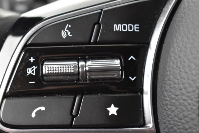 Certified 2025 Kia Seltos S FWD image 24