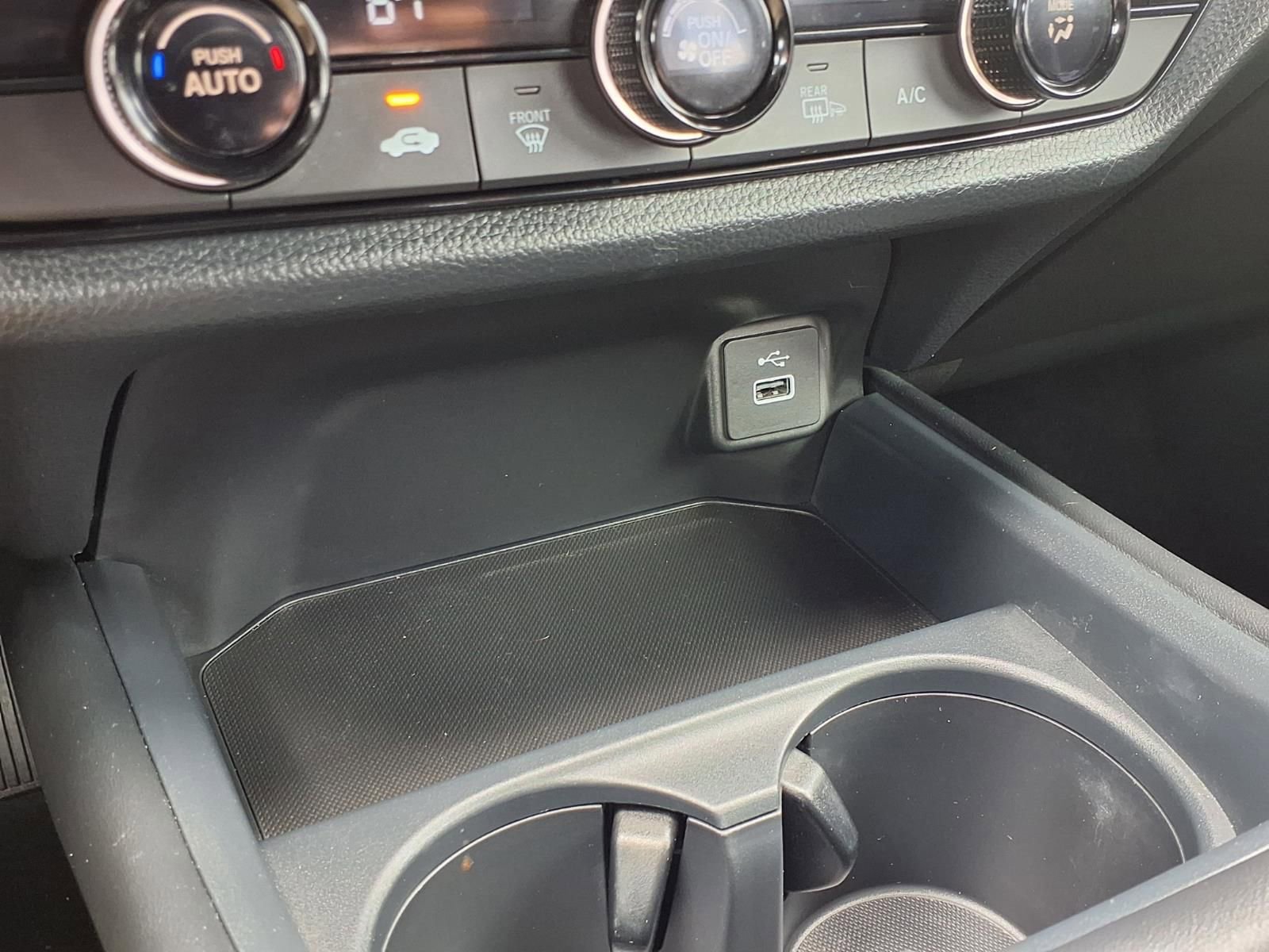 Used 2024 Honda HR-V Sport image 13