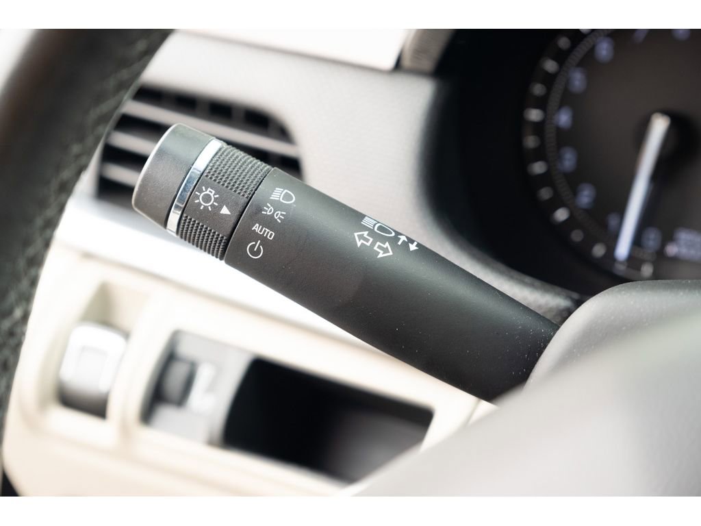 Used 2019 Cadillac XTS Luxury image 14