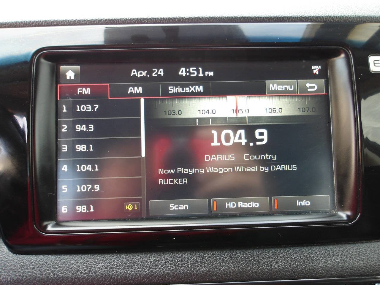 Used 2018 Kia Niro EX w/ EX Touring Graphite Edition FWD image 15