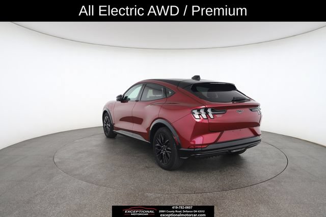 Used 2025 Ford Mustang Mach-E Premium w/ Sport Appearance Package AWD/4WD image 12