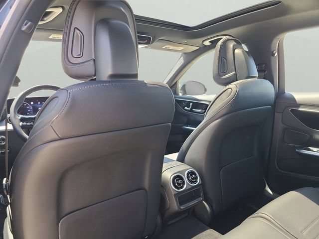 Used 2023 Mercedes-Benz C 300 Sedan image 10