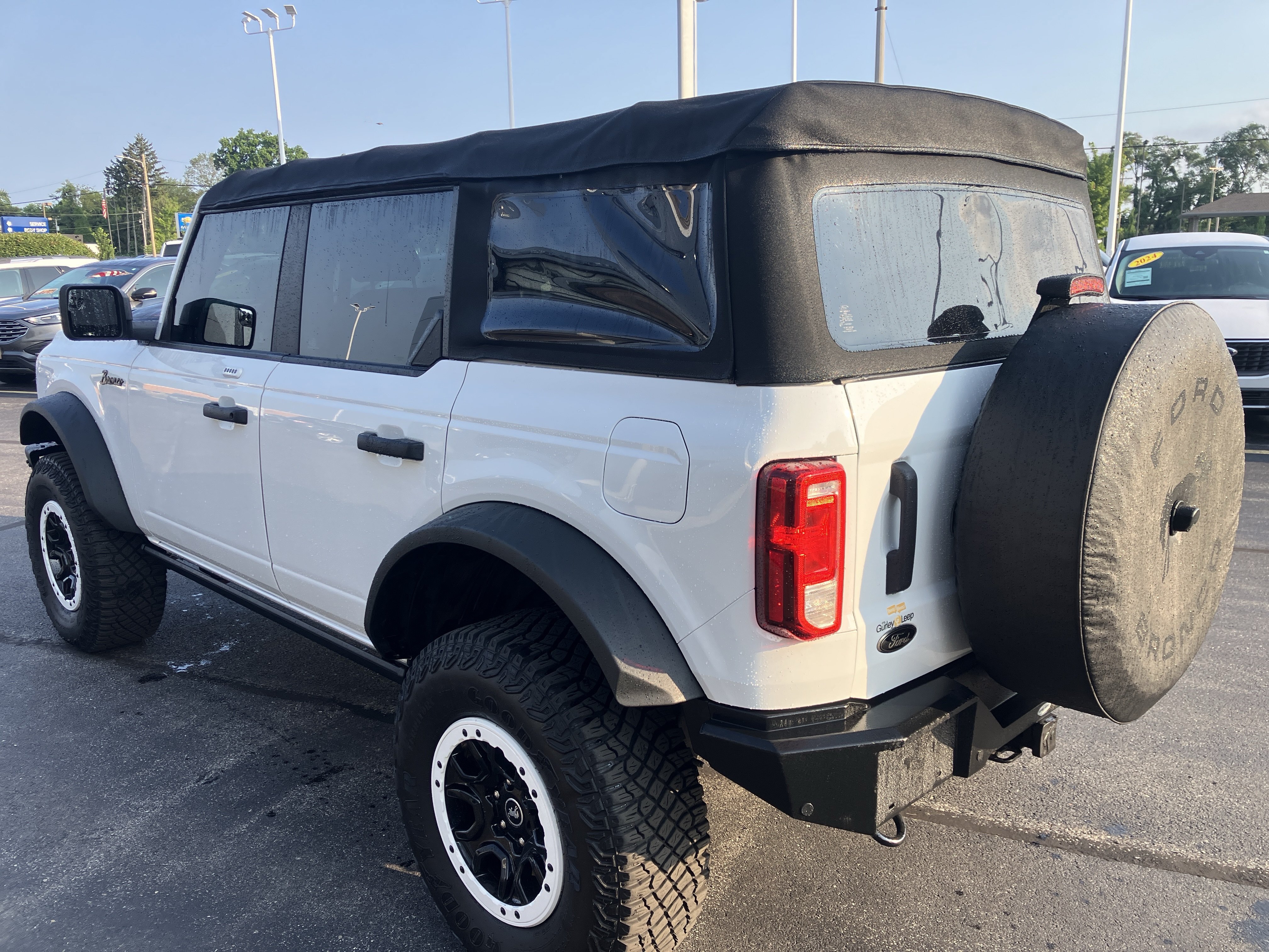 Used 2022 Ford Bronco 4-Door w/ Sasquatch Package AWD/4WD image 5