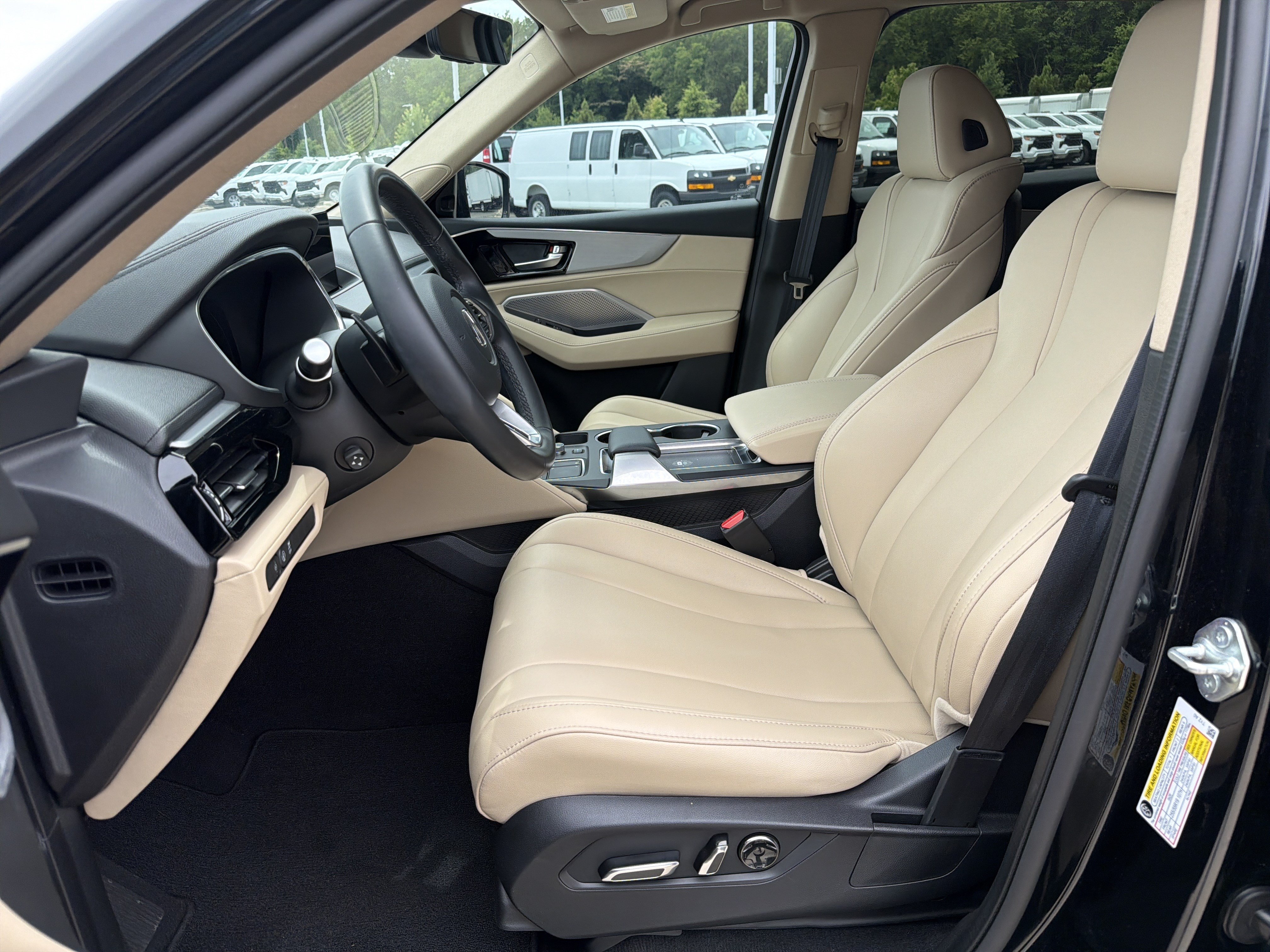 Certified 2023 Acura MDX FWD image 16