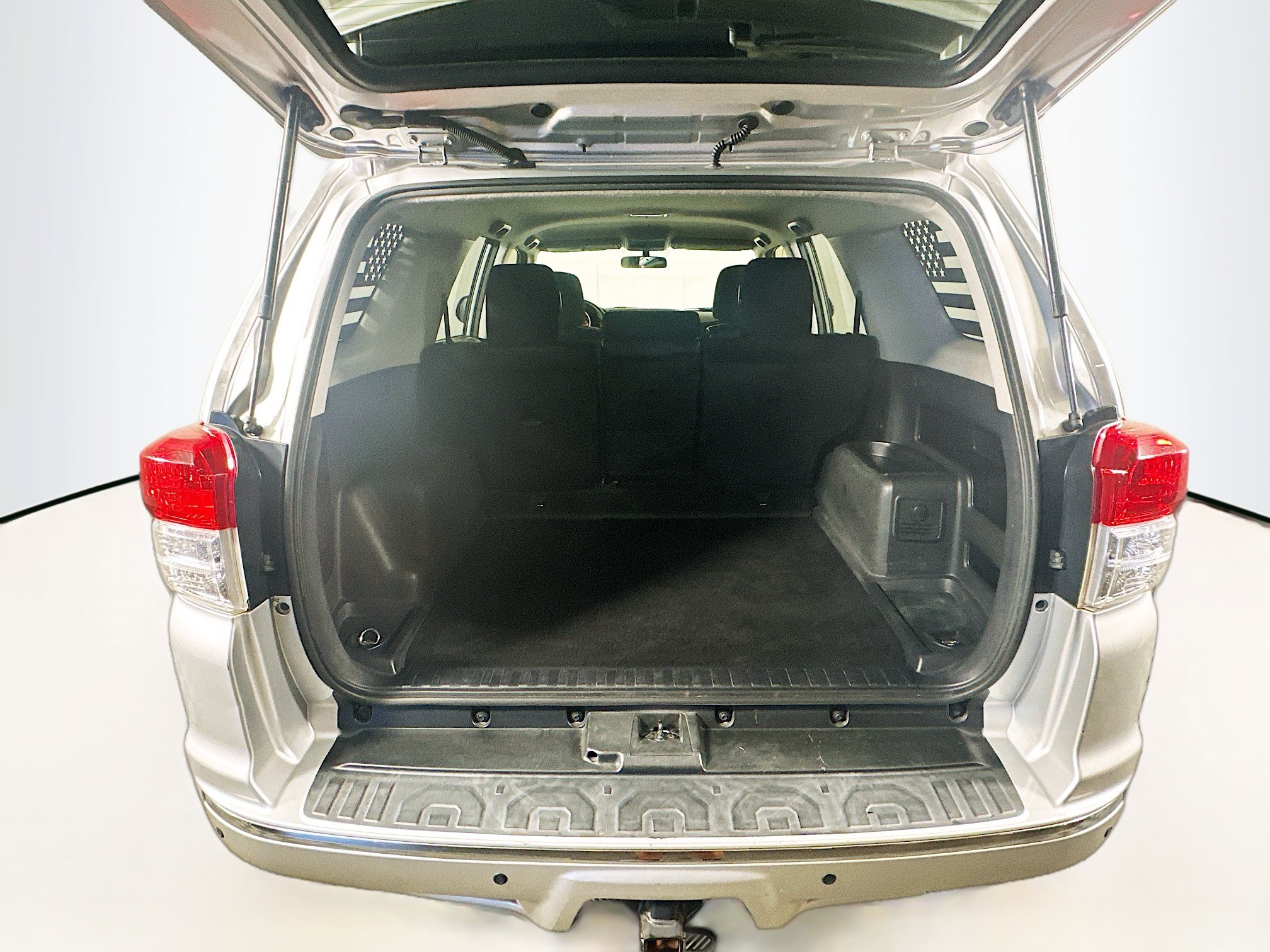 Used 2013 Toyota 4Runner SR5 RWD image 25