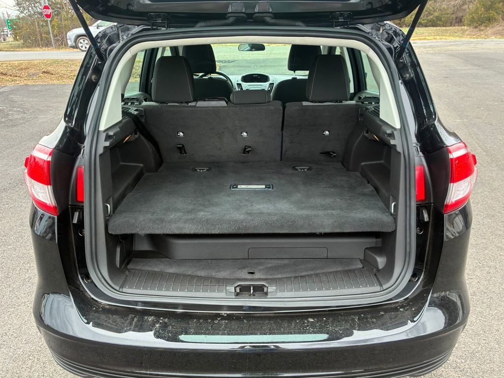 Used 2017 Ford C-MAX Energi SE image 23