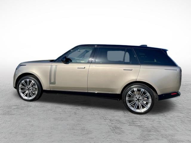 Used 2026 Land Rover Range Rover Long Wheelbase SE AWD/4WD image 5