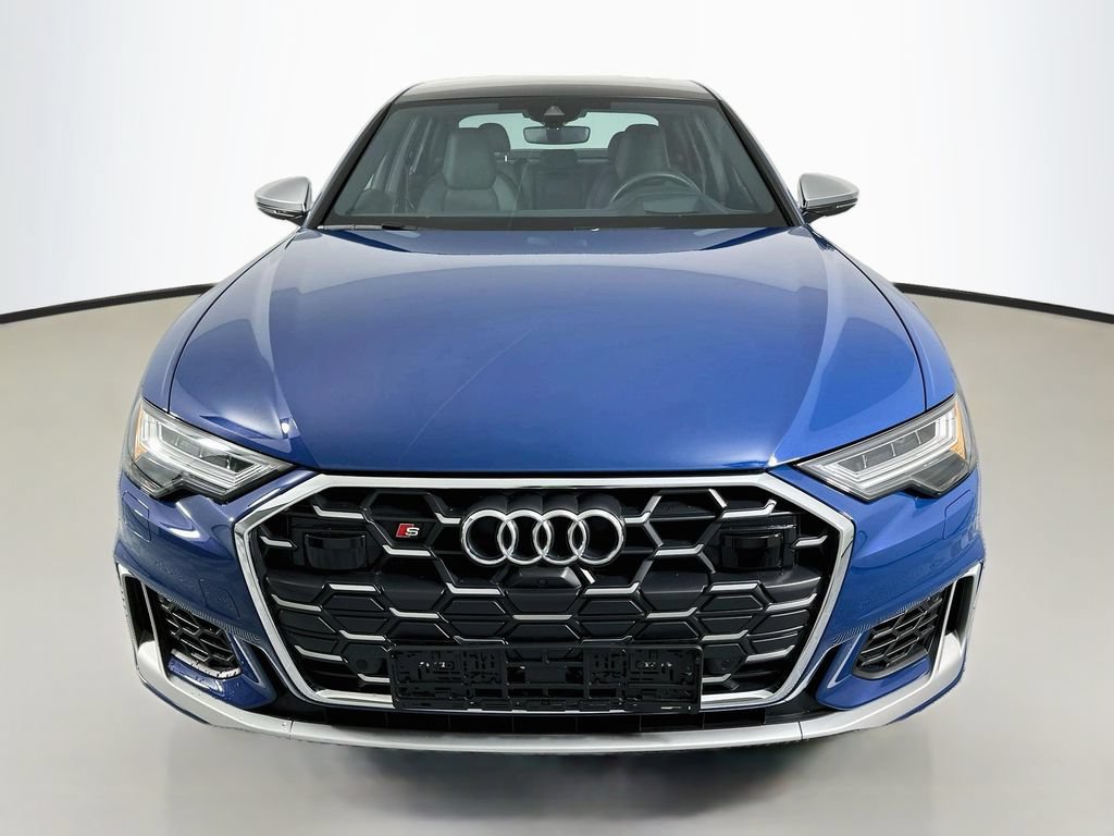 Used 2025 Audi S6 Prestige w/ Prestige Package AWD/4WD image 6