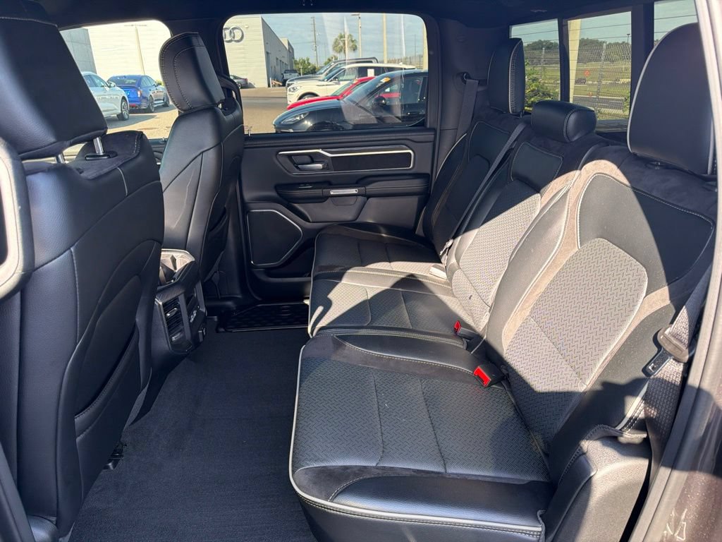 Used 2024 RAM 1500 Laramie AWD/4WD image 8