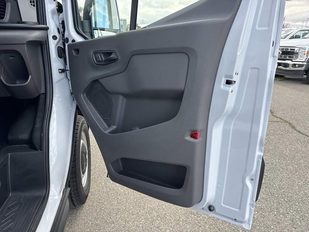 New 2026 Ford Transit 250 148 Medium Roof w/ Load Area Protection Package image 26