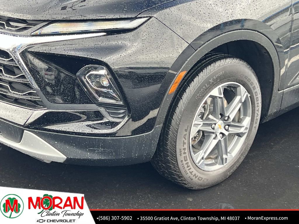 Certified 2024 Chevrolet Blazer LT w/ Convenience Package FWD image 9
