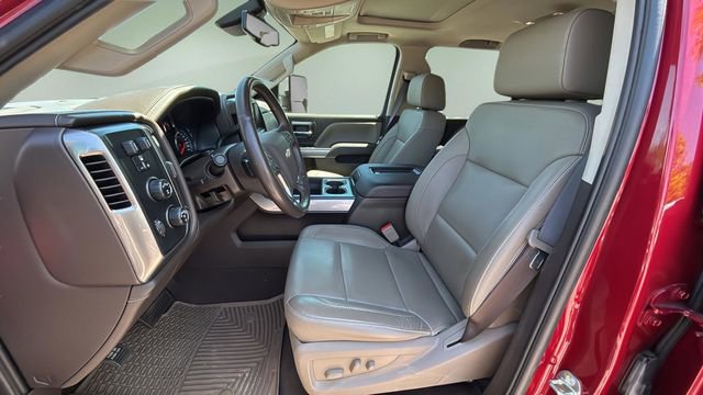 Used 2019 Chevrolet Silverado 2500 LTZ w/ Duramax Plus Package AWD/4WD image 18