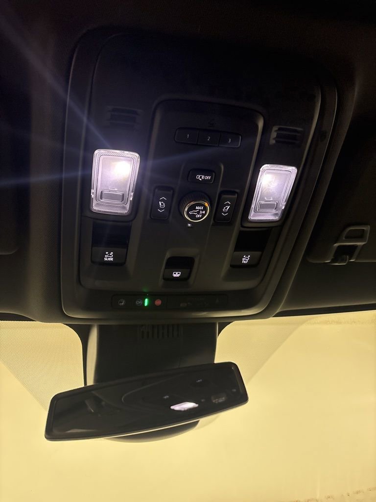 Used 2023 Chevrolet Tahoe RST w/ Luxury Package image 14