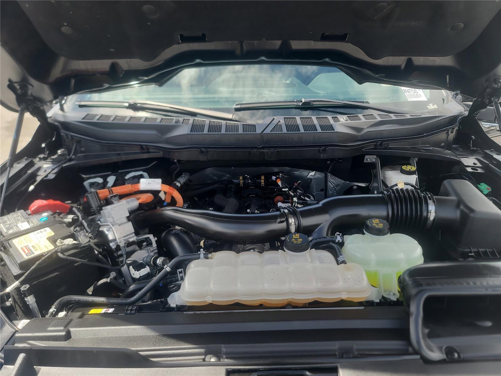 Used 2024 Ford F150 Lariat w/ Bed Utility Package image 21