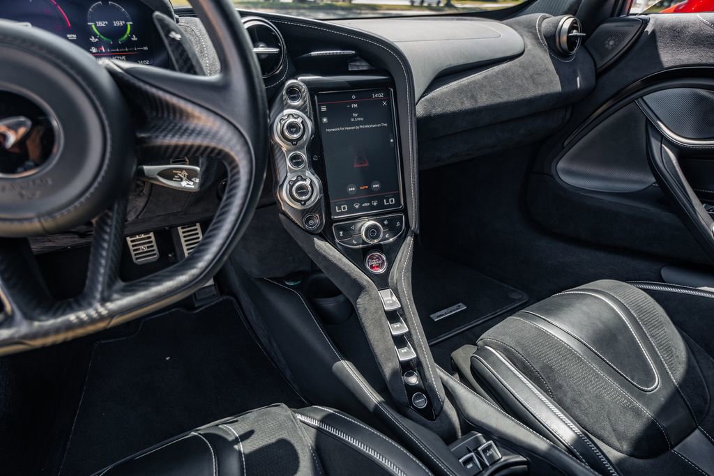 Used 2021 McLaren 720S Performance RWD image 27
