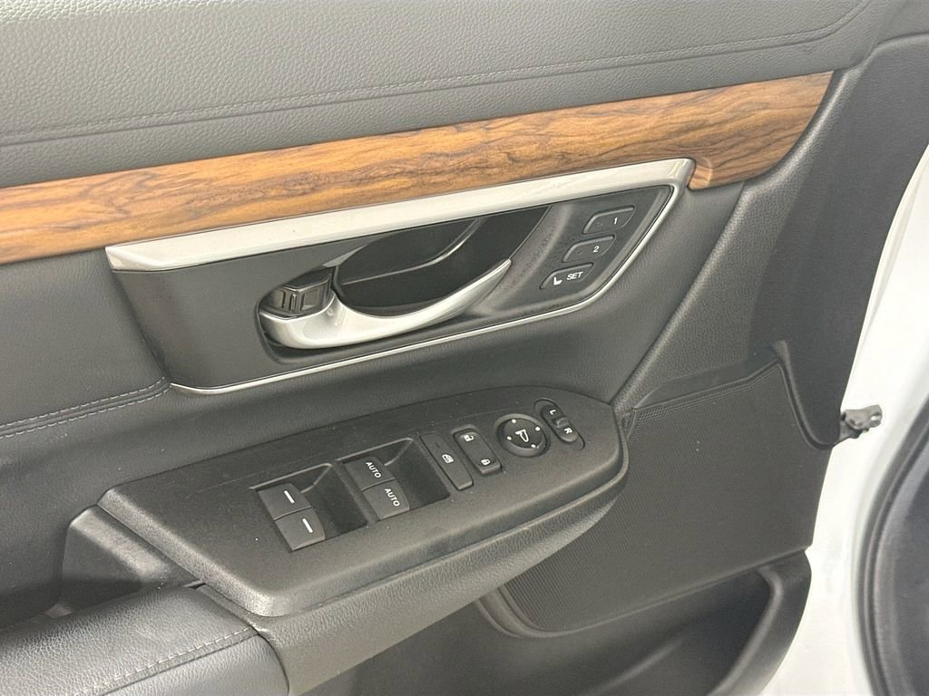 Used 2021 Honda CR-V EX-L image 16
