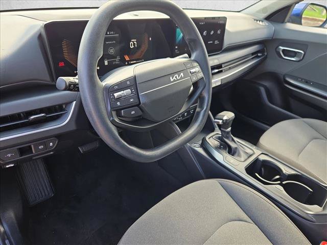 Used 2025 Kia K4 FWD image 10