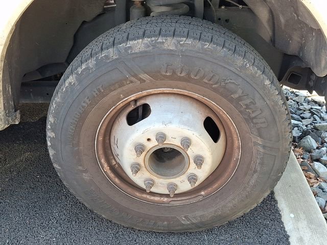 Used 2020 Ford F350 XL RWD image 5