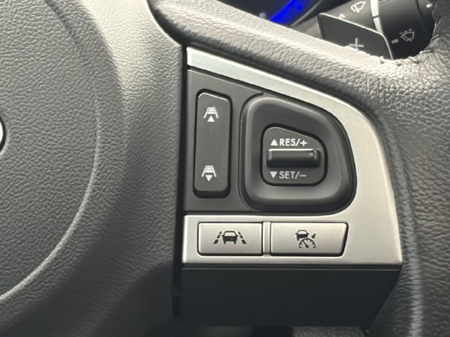 Used 2017 Subaru Outback 3.6R Limited AWD/4WD image 16