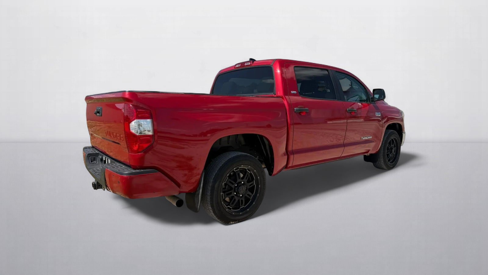 Used 2021 Toyota Tundra SR5 w/ Convenience Package RWD image 3